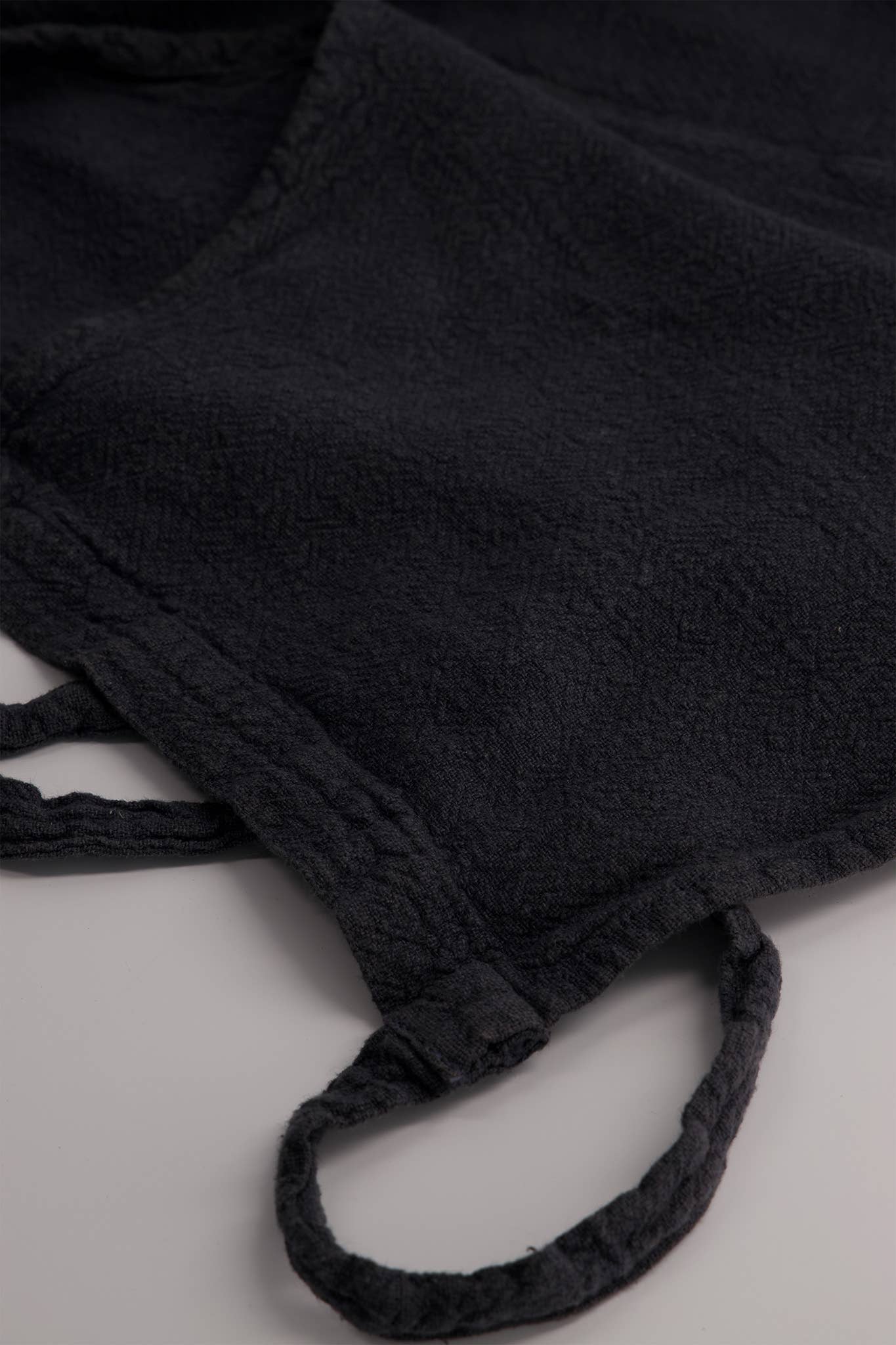 Classic french raw linen apron
