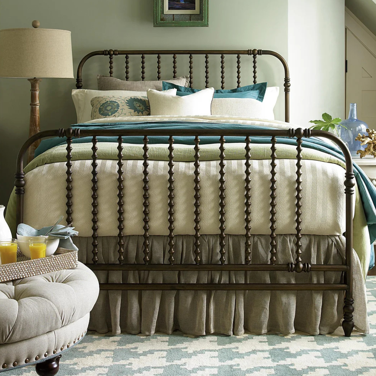 Guest Room Bed