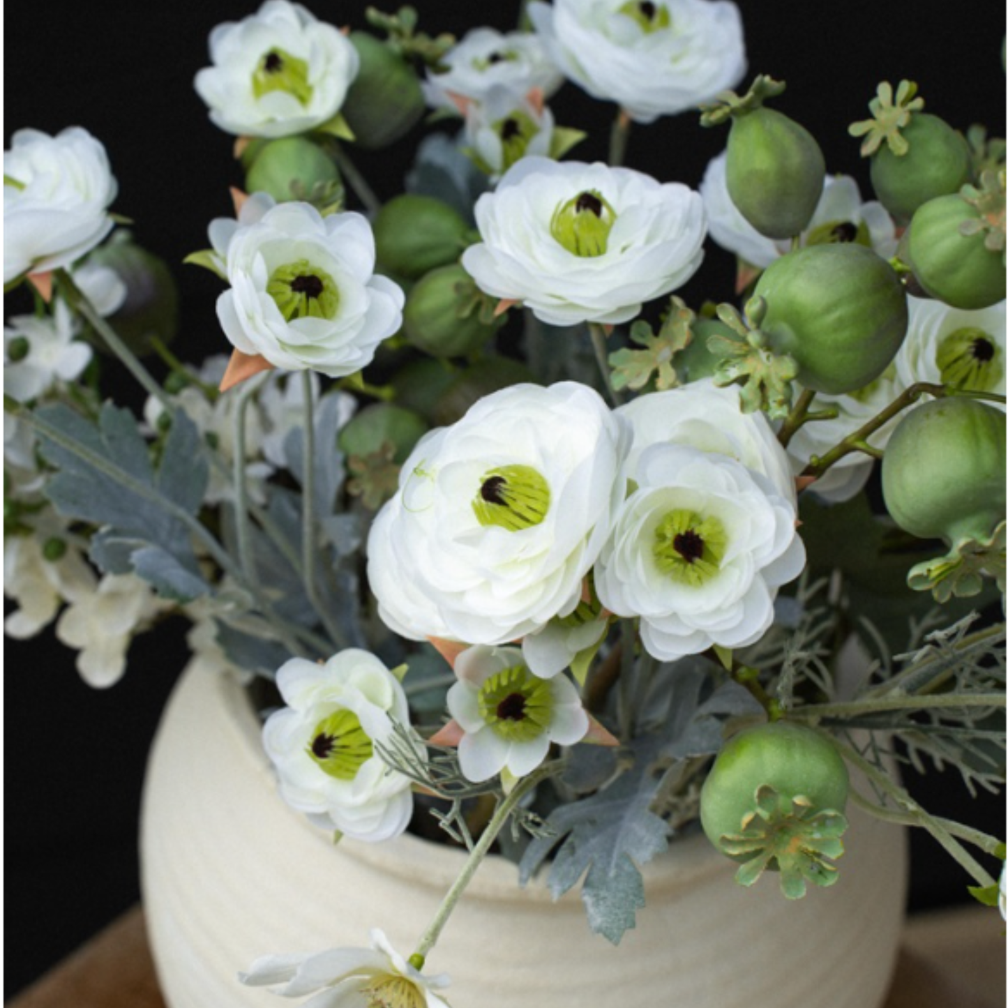 Ranunculus Spray, White