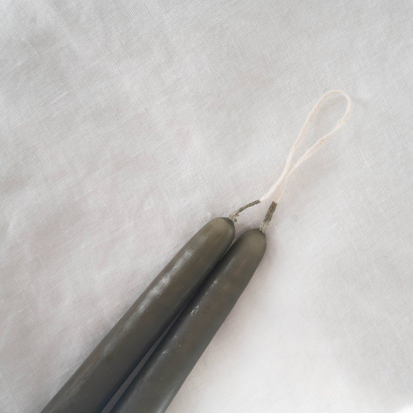 Taper Candles - Pair OLIVE🇨🇦🇨🇦
