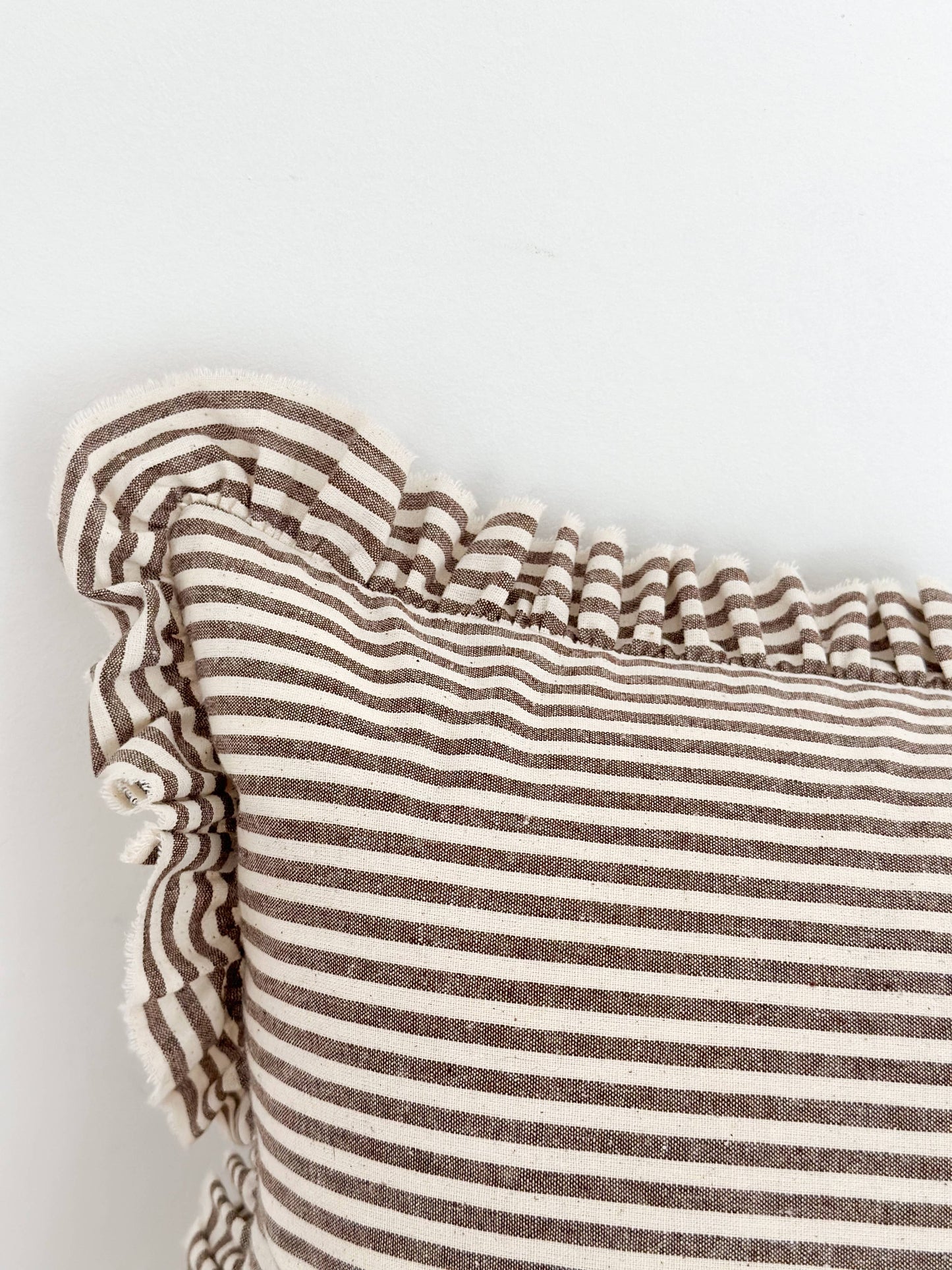 Darcy Ruffle Cotton Cushion Cover 50x30 – Dark Brown Stripe🇬🇧