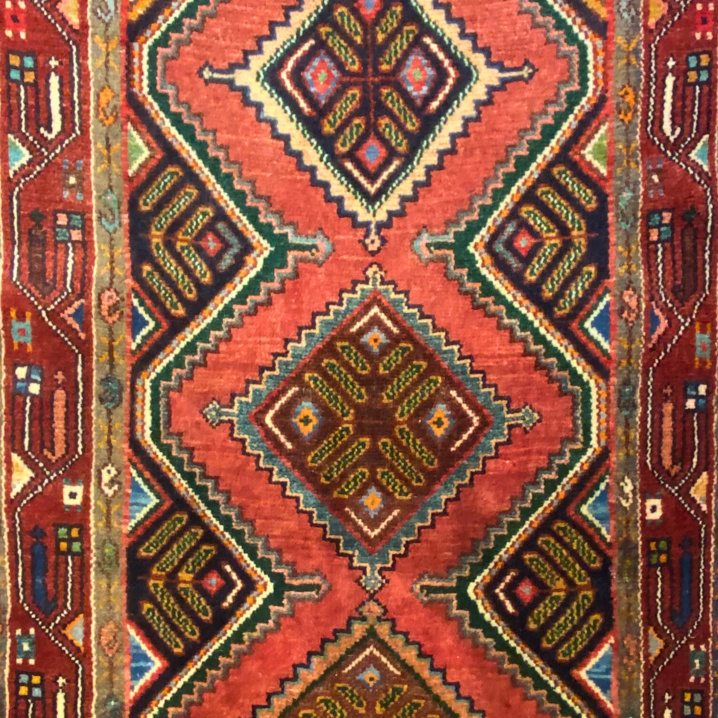 Chenar Semi-Antique Medallion Hand Knotted Runner