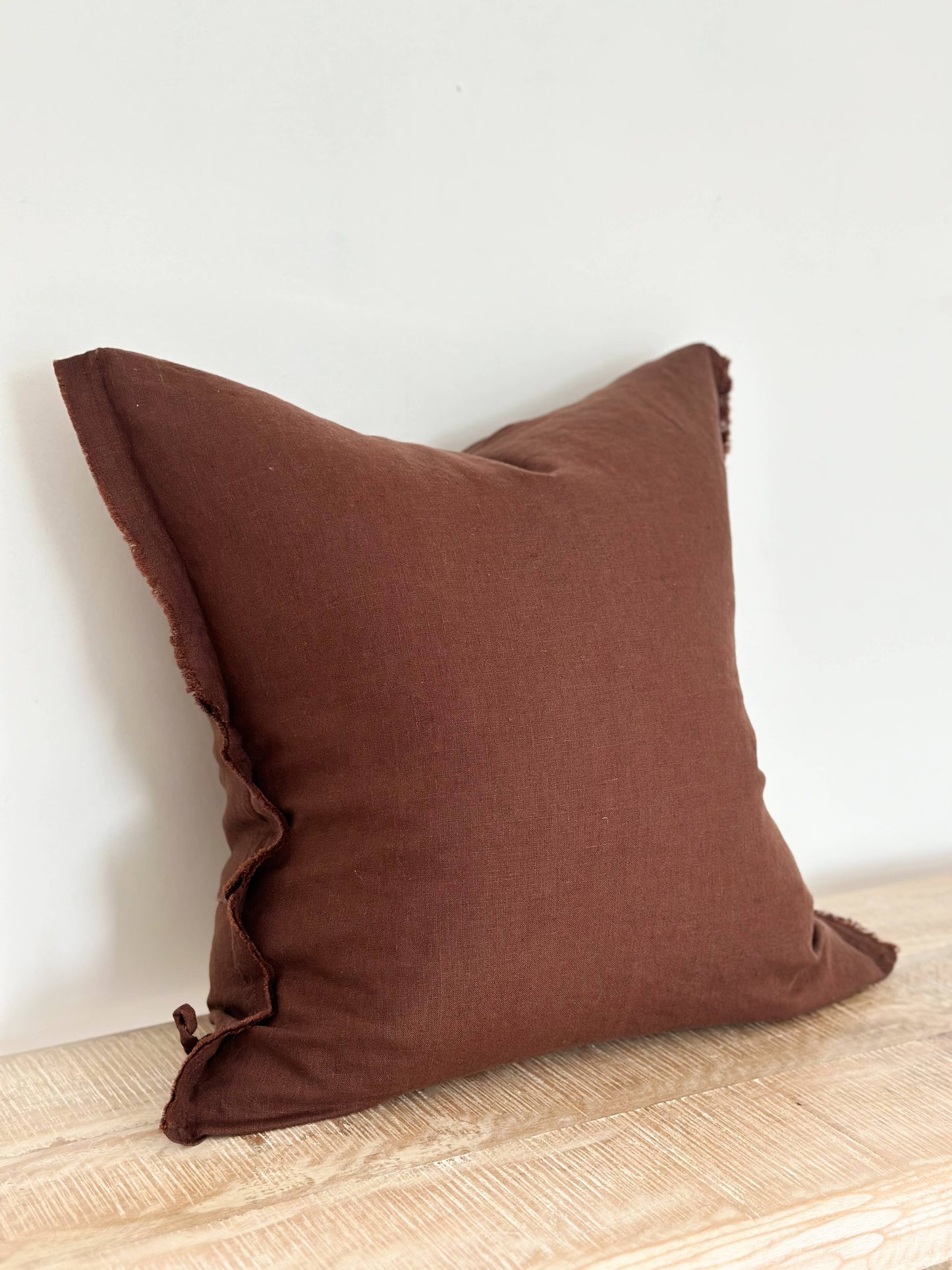 Linen – Dark Brown
