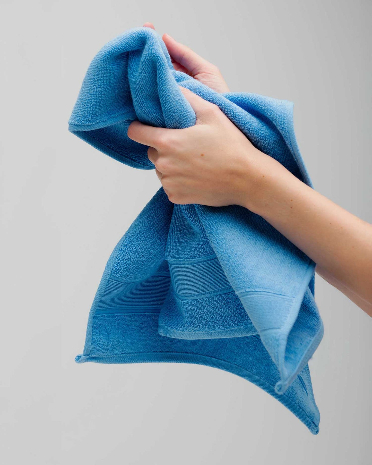 Classic Stretch Cotton Towel Sunday Blue