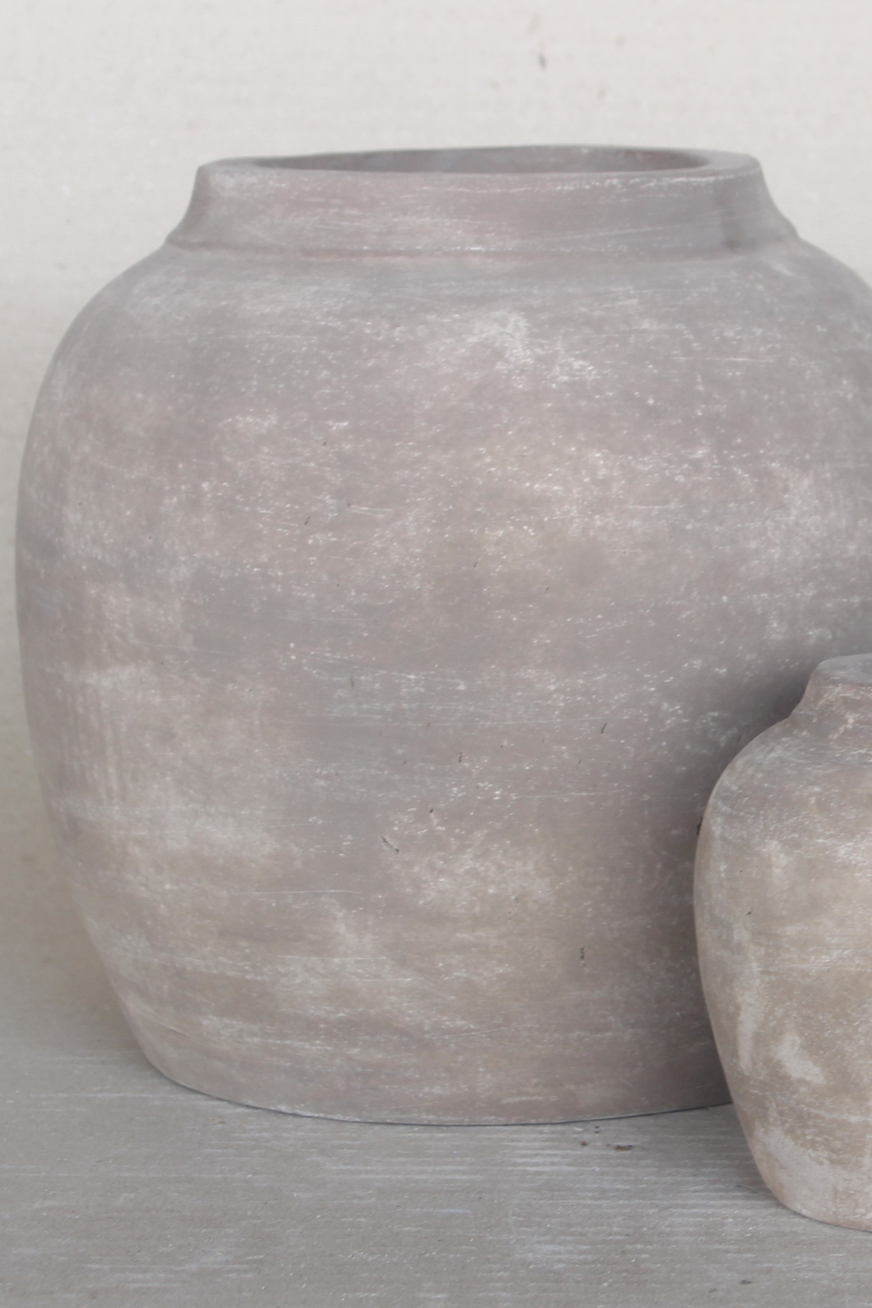 Hugo Grey Wash Round Vase Large