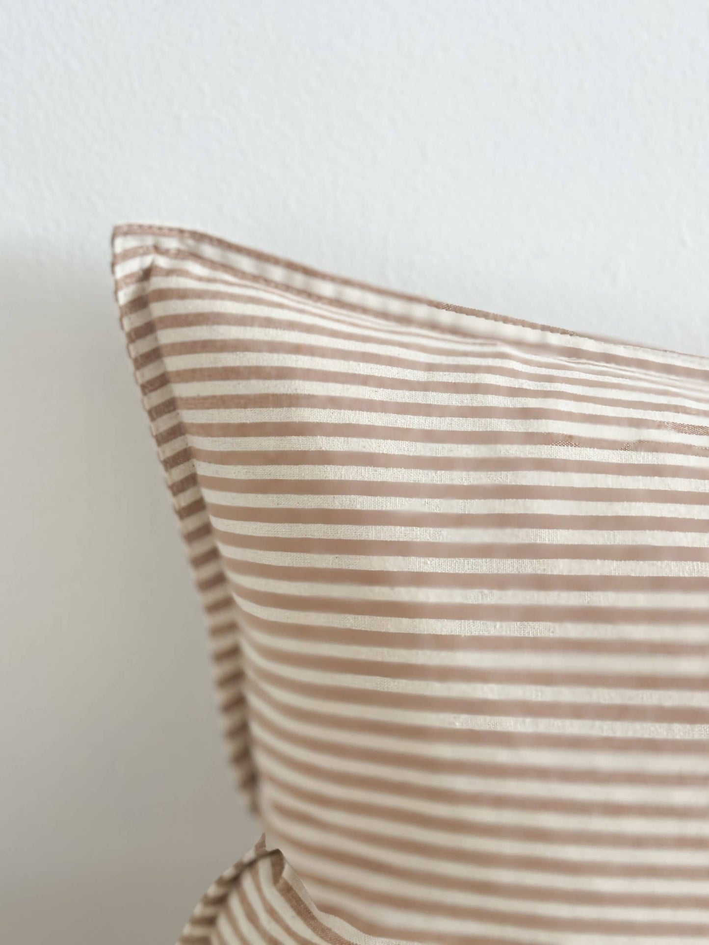 Darcy Cotton Cushion Cover 50x30 – Brown Stripe🇬🇧