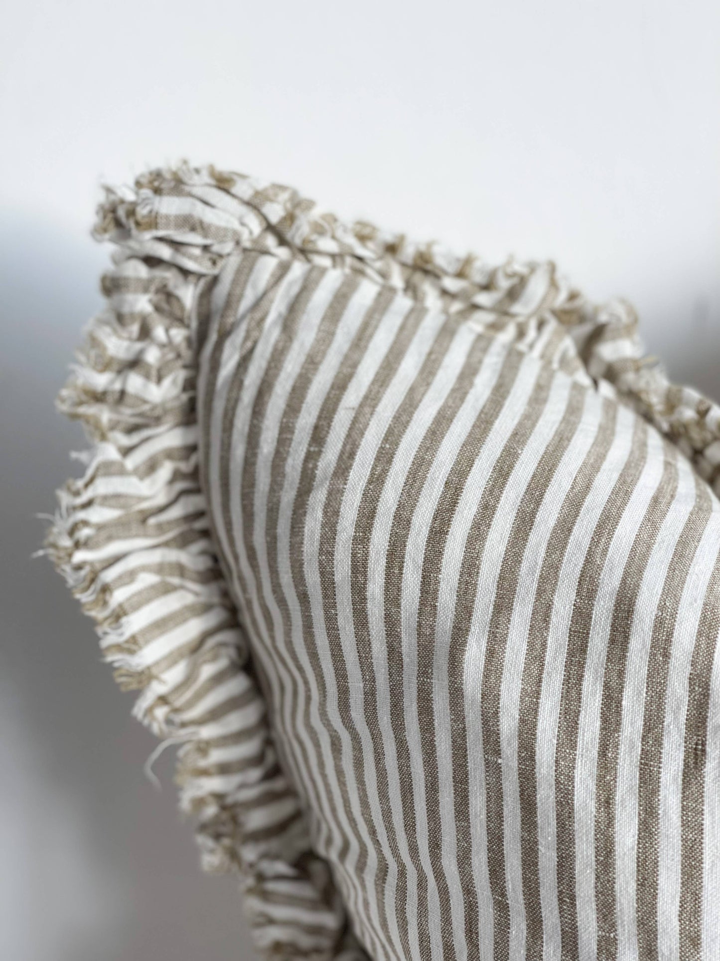 Hallie Ruffled Linen Cushion Cover – Olive Stripe🇬🇧