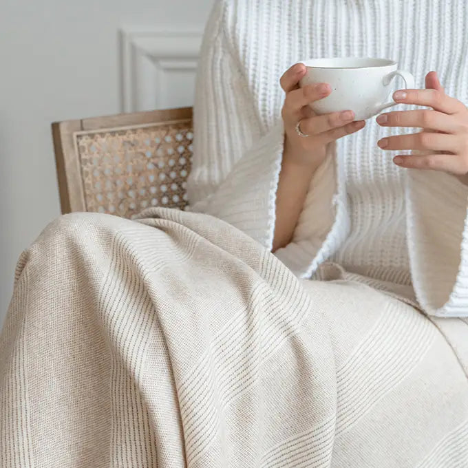 Morse Baby Alpaca Throw🇨🇦