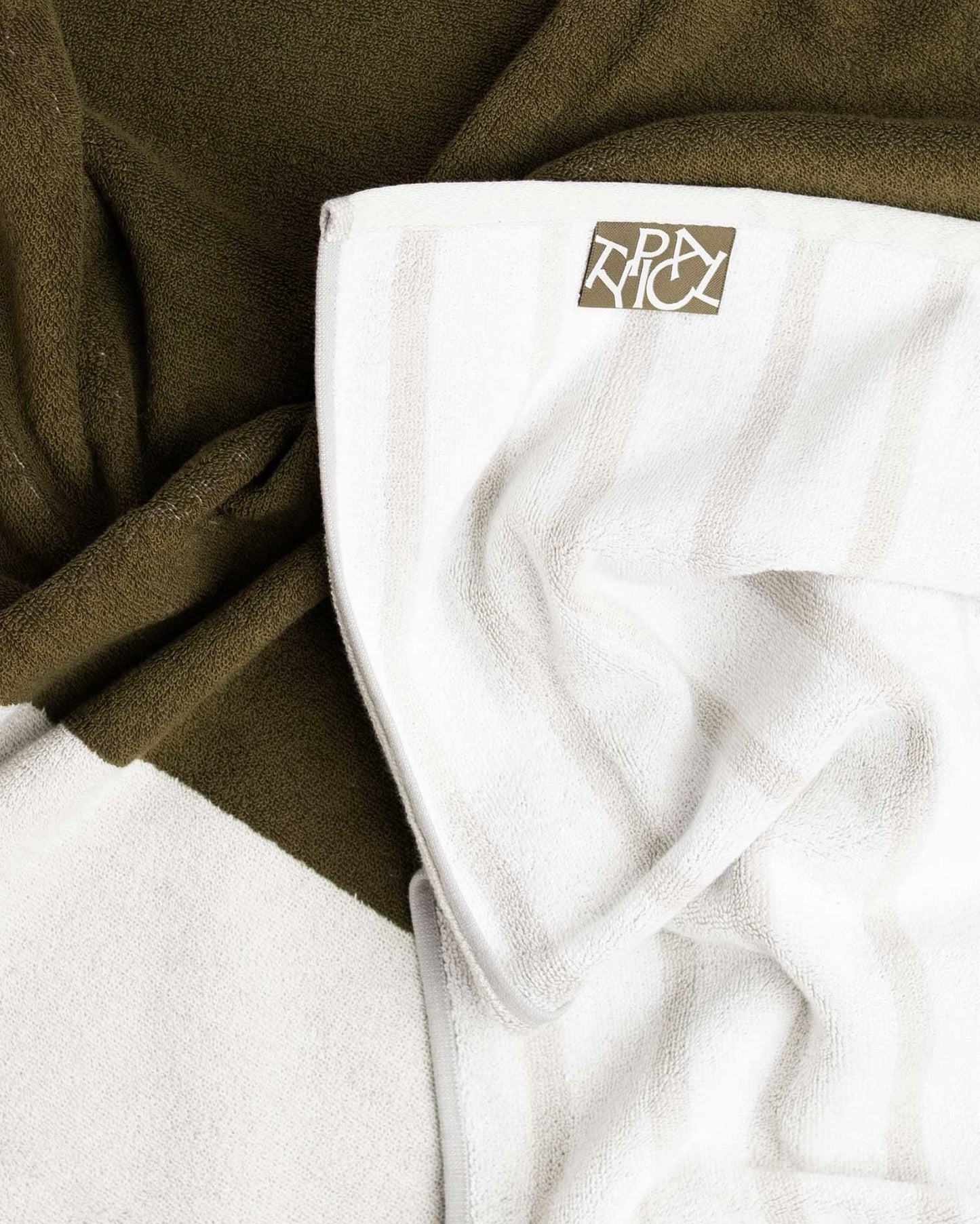 Two-Tone B Side Stretch Bath Towel Ceramic Clay Moss Green