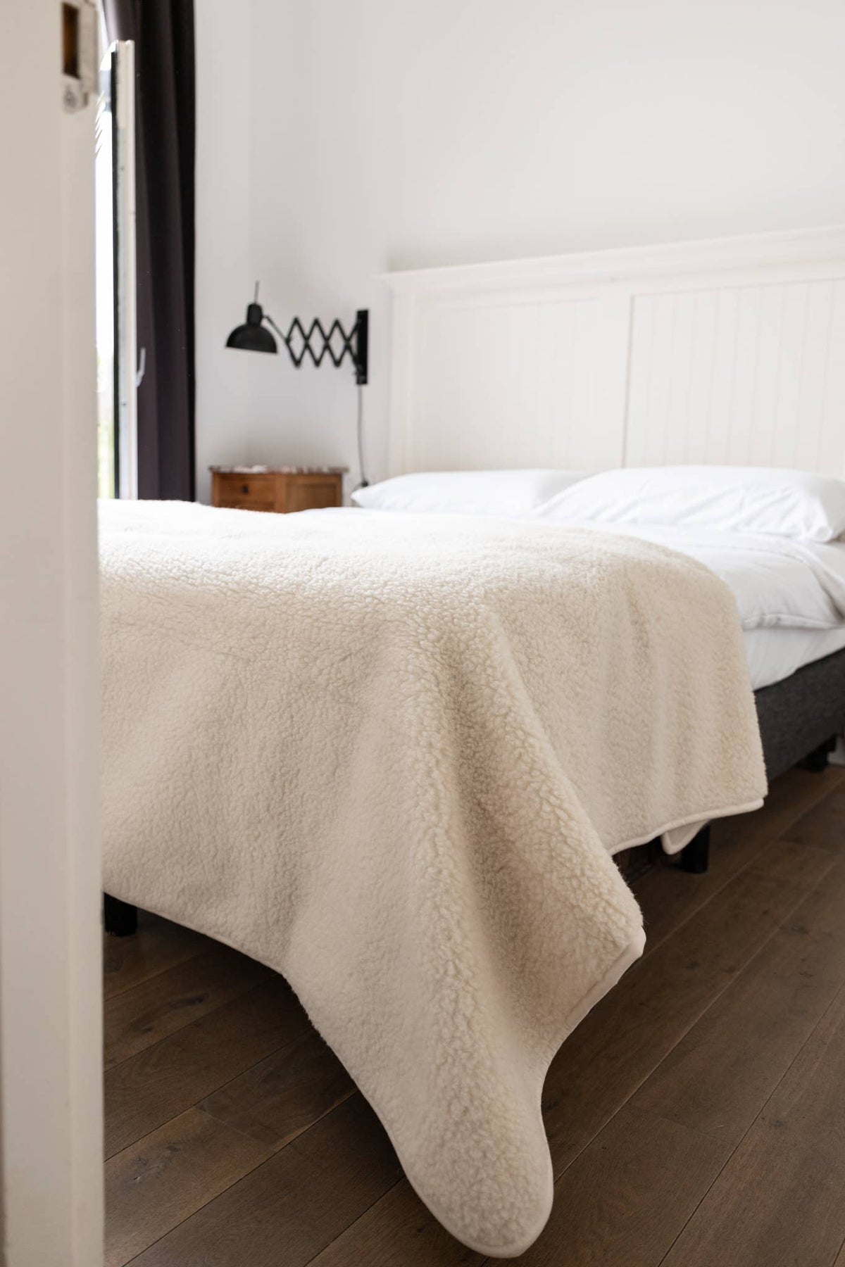 Blanket | 100% Natural Wool | 3 Styles | 200 x 160 cm