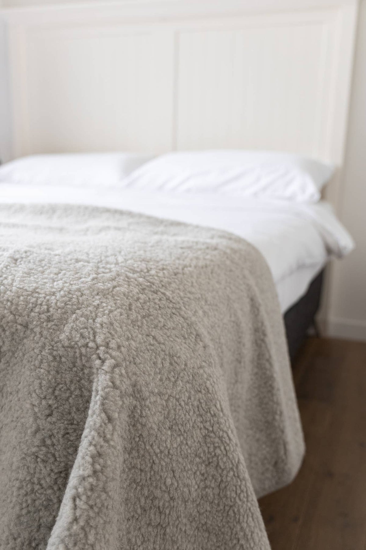 Blanket | 100% Natural Wool | 3 Styles | 200 x 160 cm
