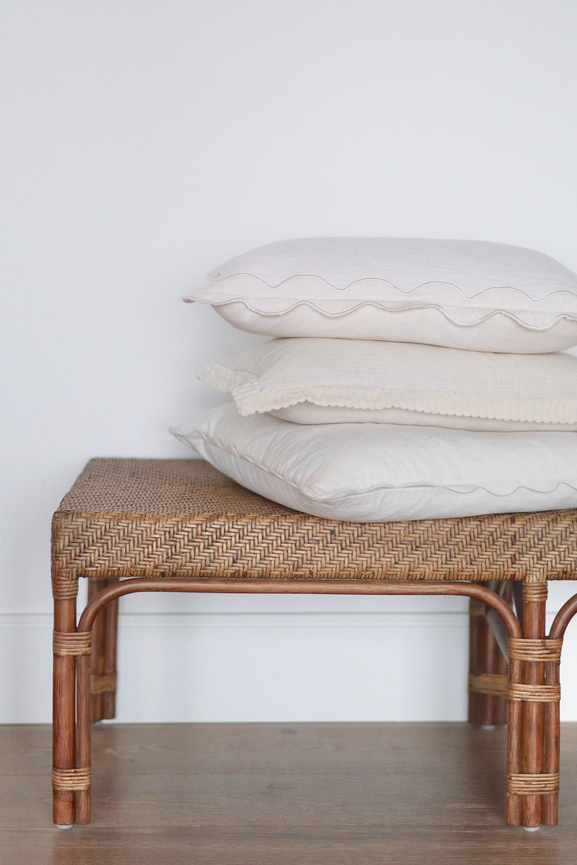 21x12 Velvet Scallop Pillow, Ivory