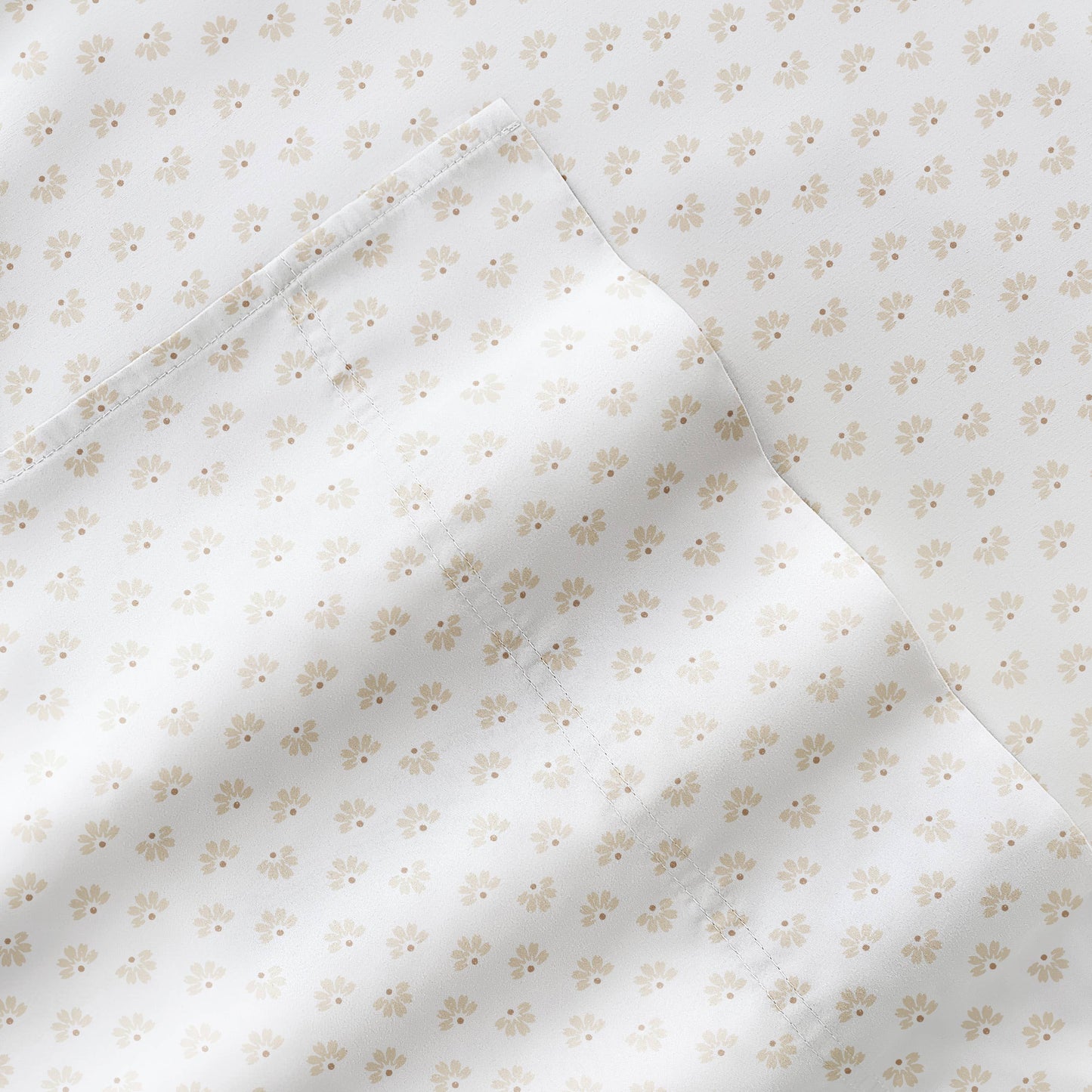 Moon Daisies 300 Thread Count Cotton Patterned Sheet Set