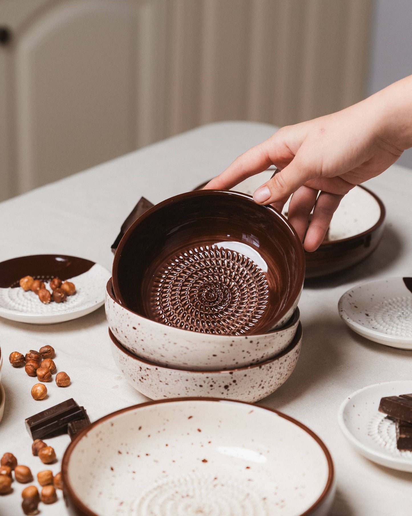 Medium Pottery Grater Bowl for Kitchen Decor / BROWNIE