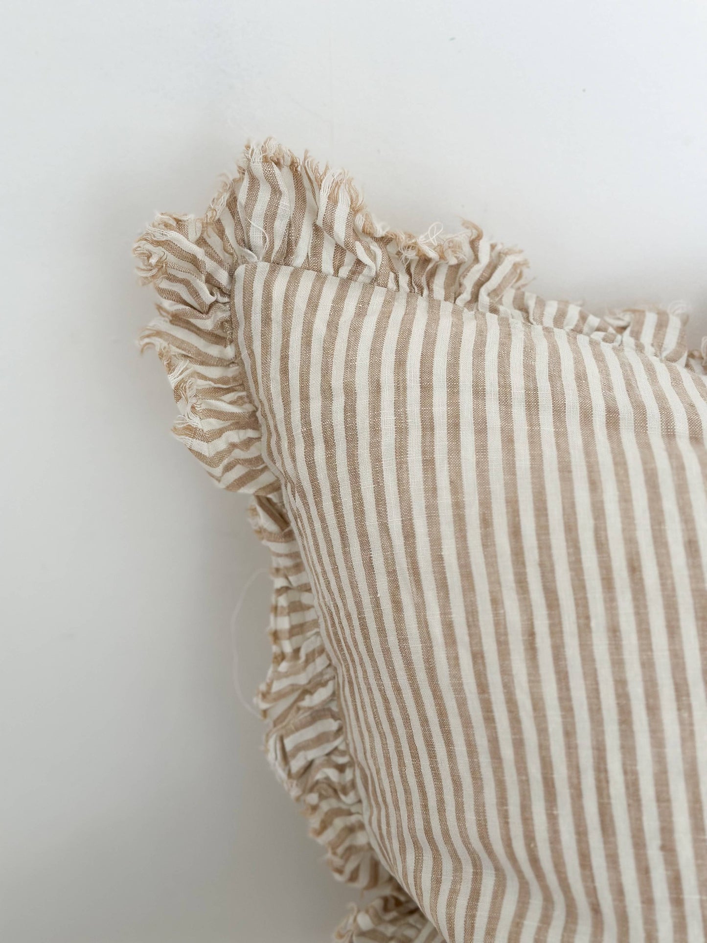 Ruffle Linen – Light Brown Stripe