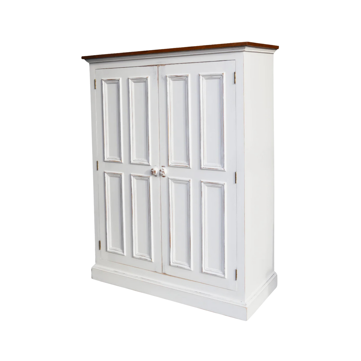 Brome Lake Linen Cabinet