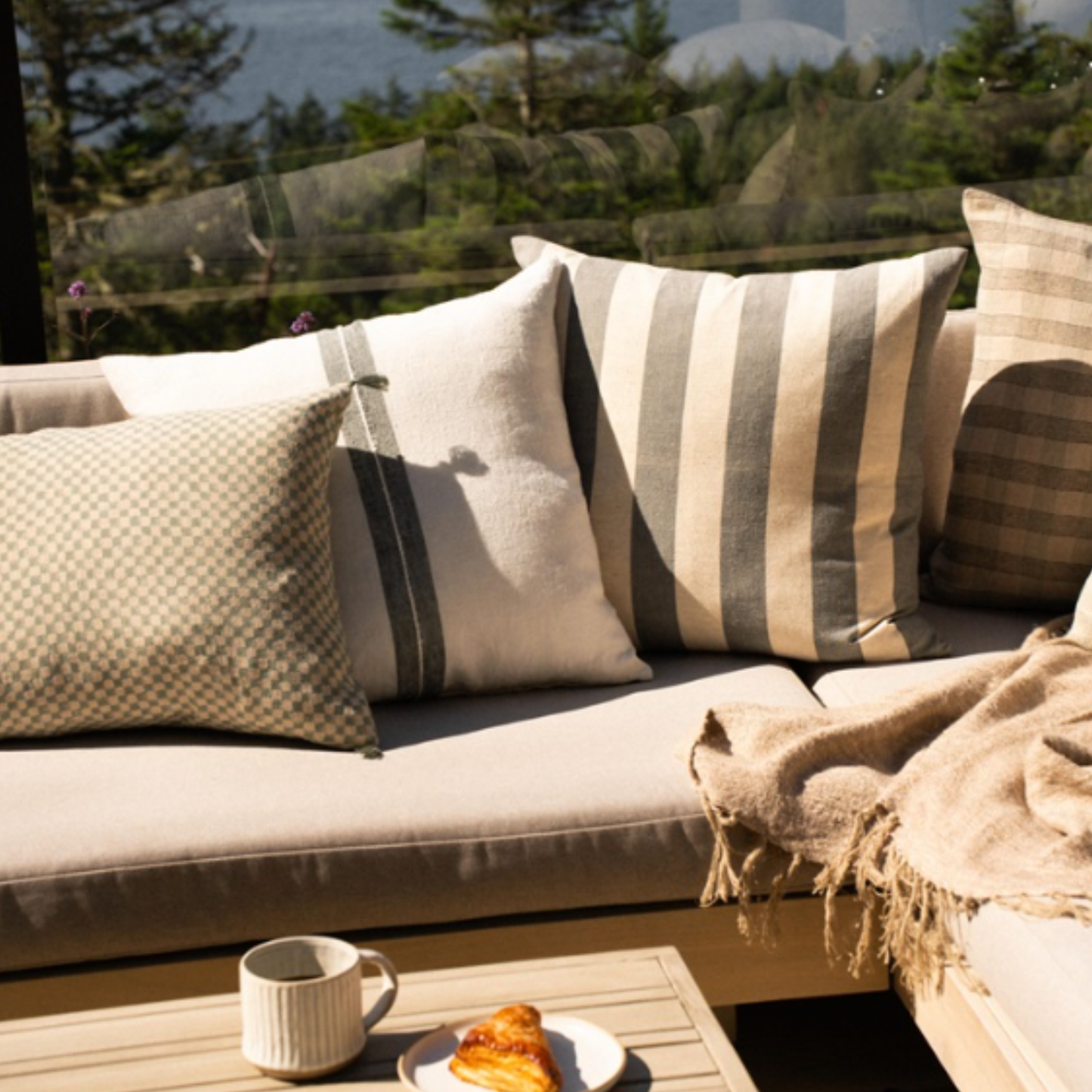 20x20 Wide Stripe Pillow, Slate Grey