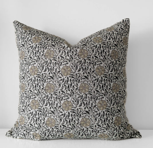 Fleur de Vie Floral Pillow Cover | Throw Pillow🇨🇦🇨🇦