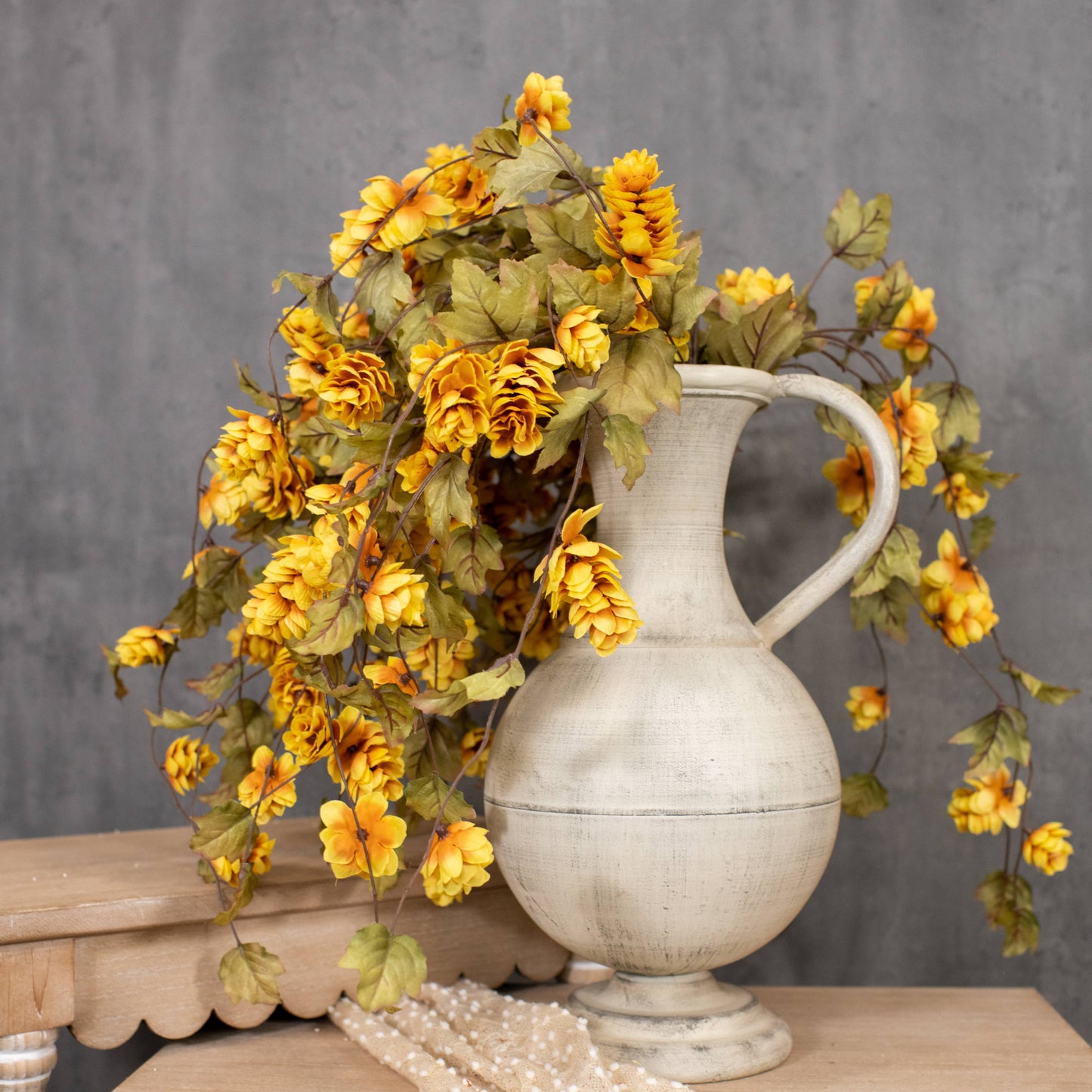 39" YELLOW HOPS STEM