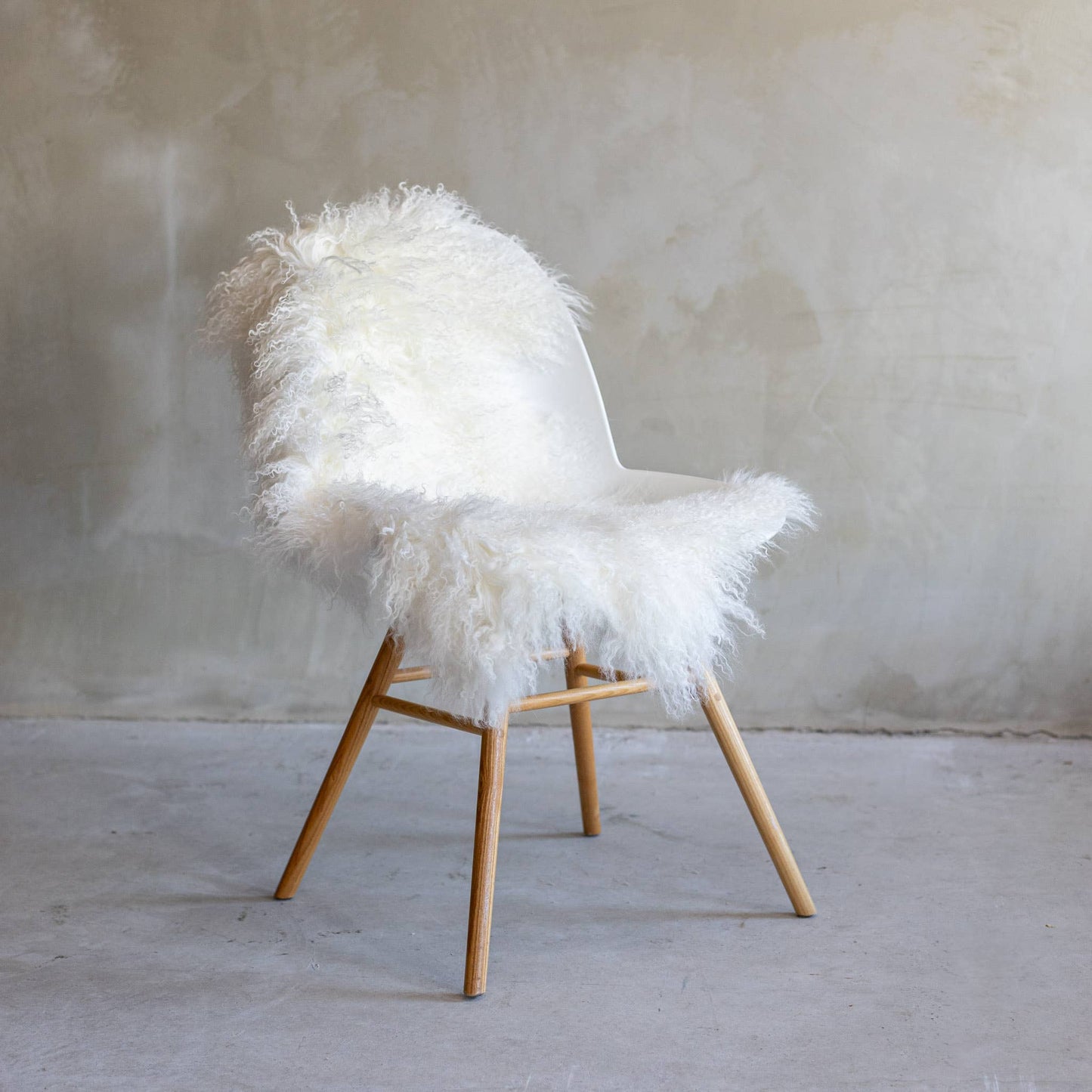Curly Tibetan Sheepskin Rug - Shaggy Wool Hide | 14 Colors