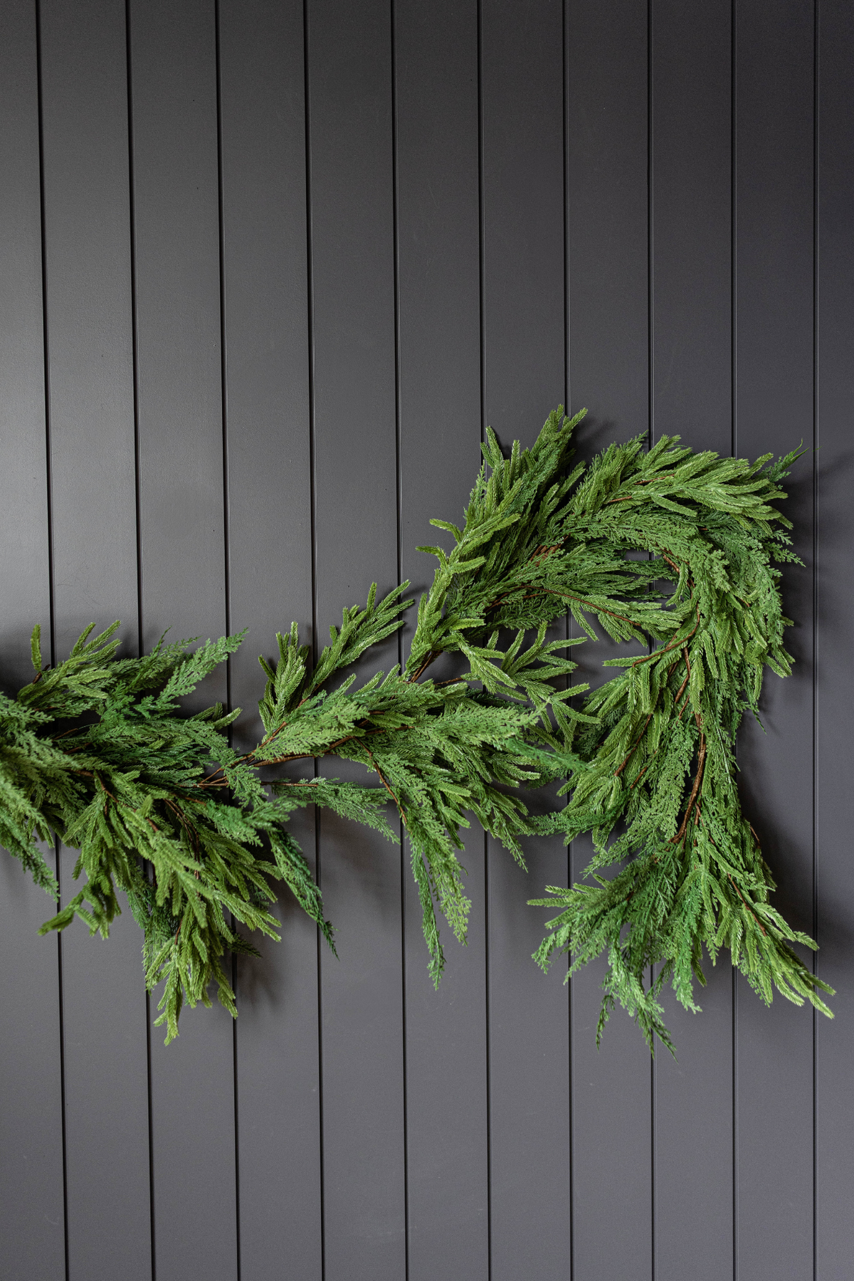 Norfolk & Cypress Mixed Real Touch Garland - 9 Ft