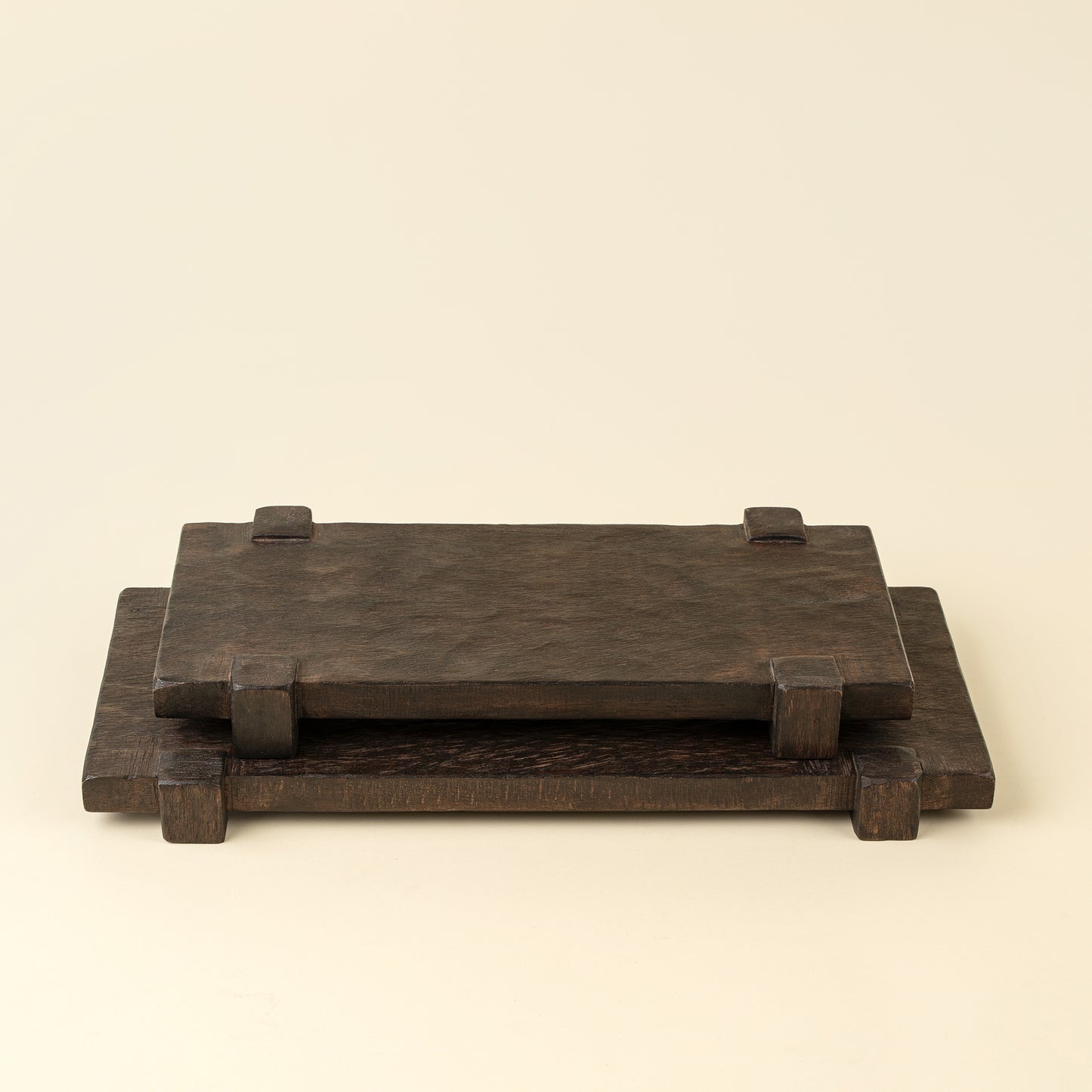 Drift Pedestal Tray S, Dark Brown