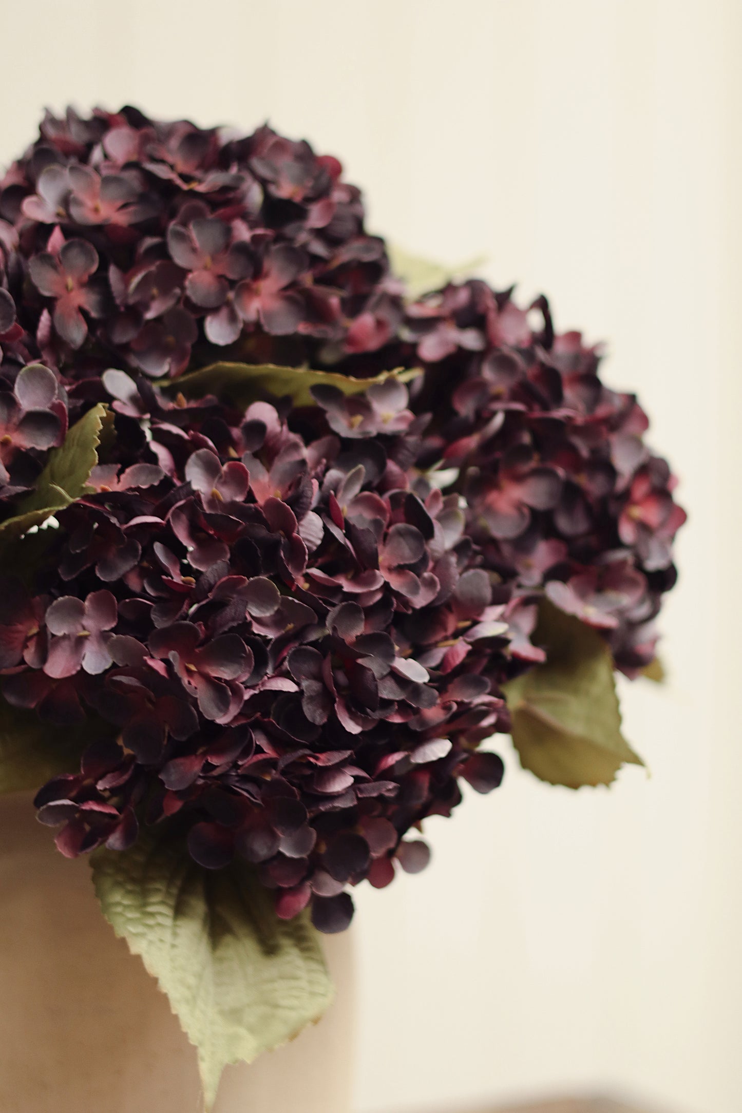Heirloom Hydrangea Stem, Deep Purple