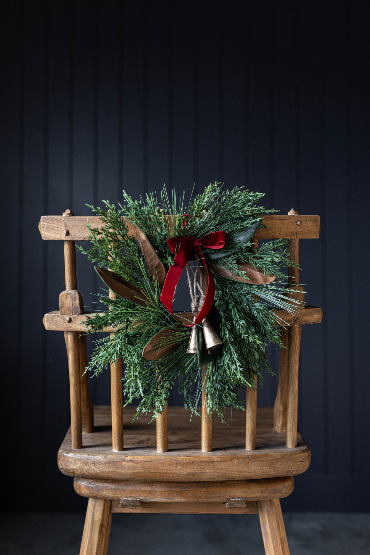 Magnolia Norfolk Cypress Mixed Real Touch Wreath - 14"