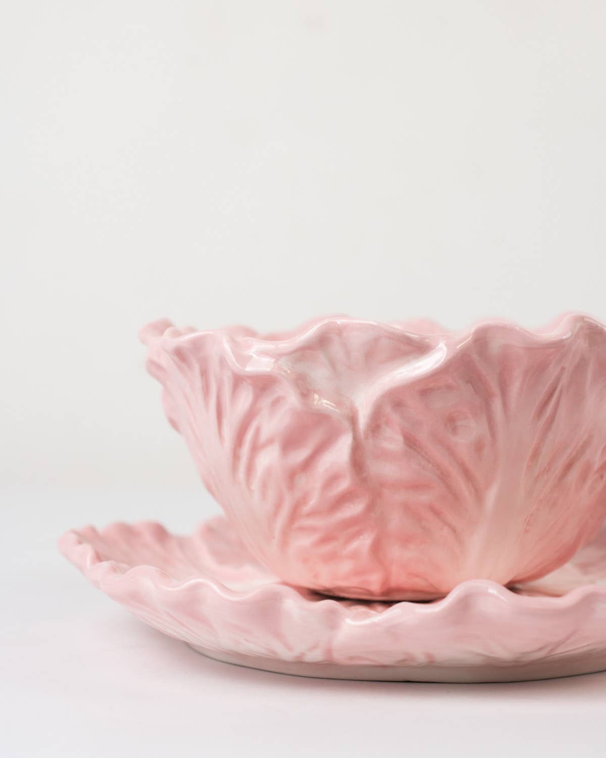 Cabbage Plate    Light Pink   8"