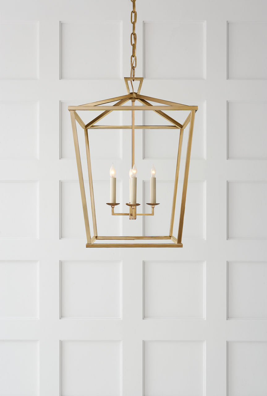 https://images.visualcomfort.com/is/image/visualcomfortco/CHC2165AB_R