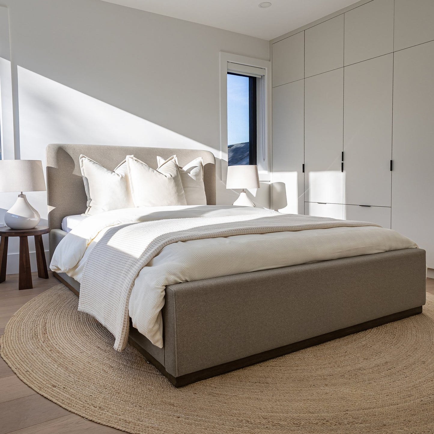 Faye Queen Storage Bed
