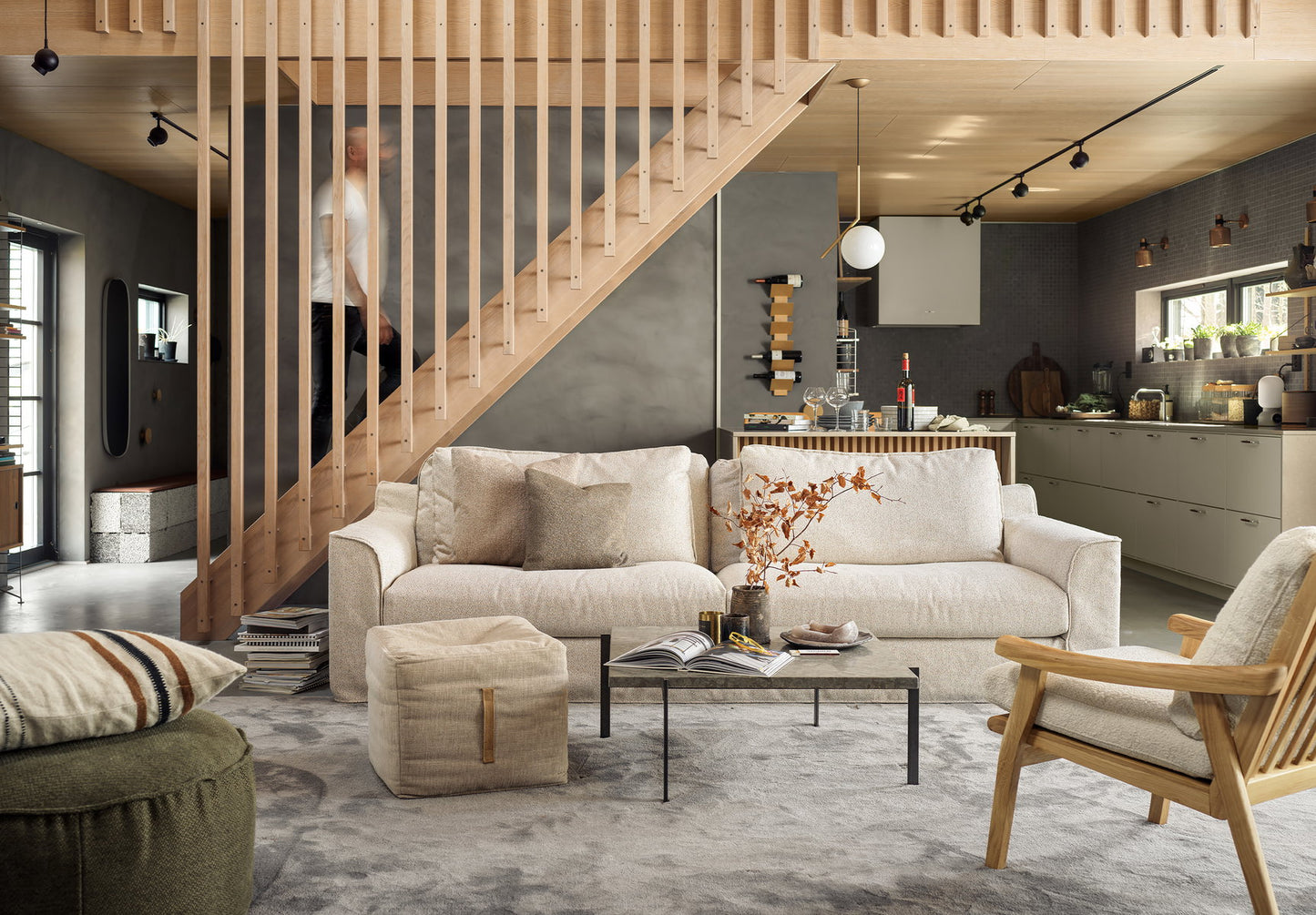 Grande Double Day LC Sofa with Deep Seating
