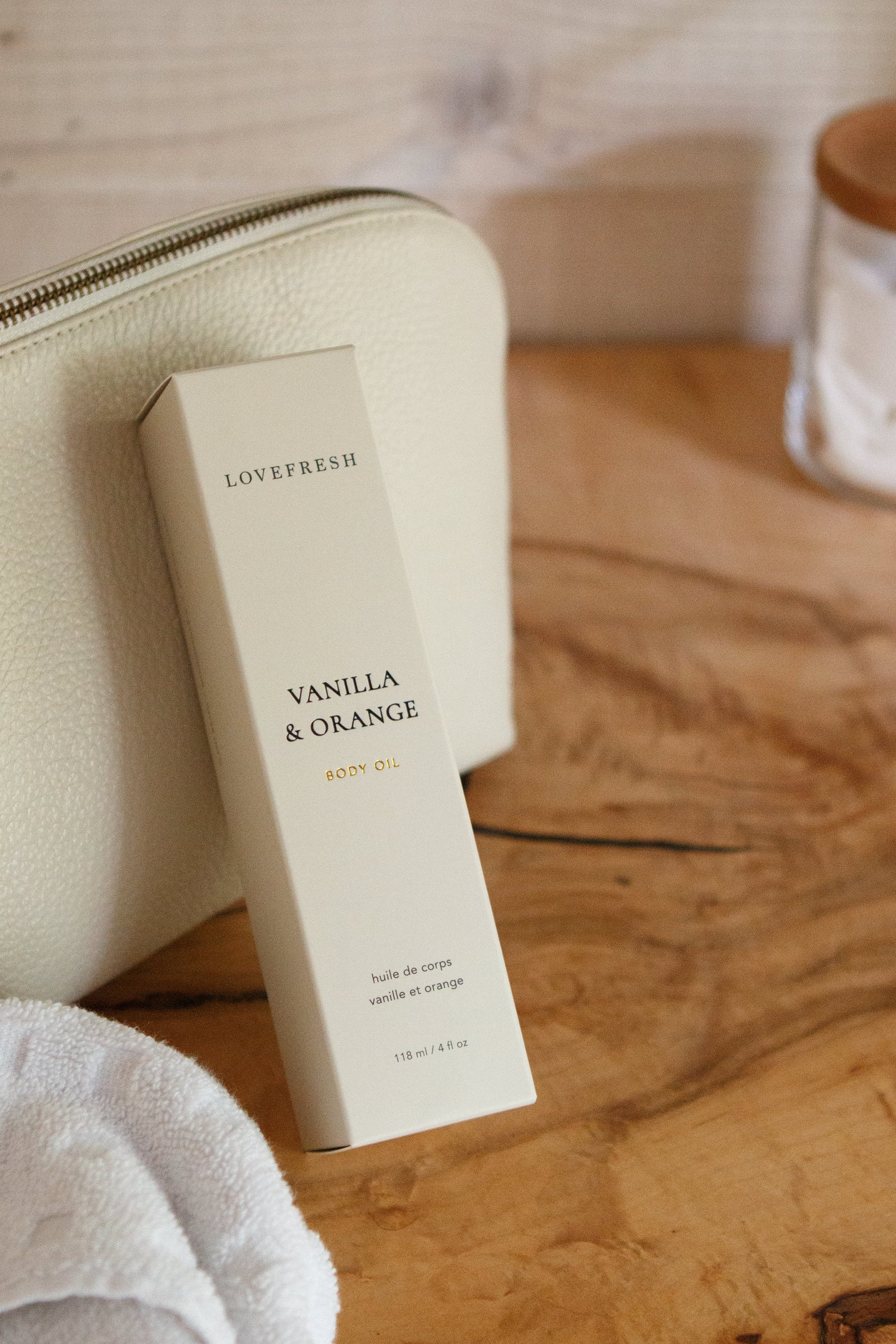 BODY OIL