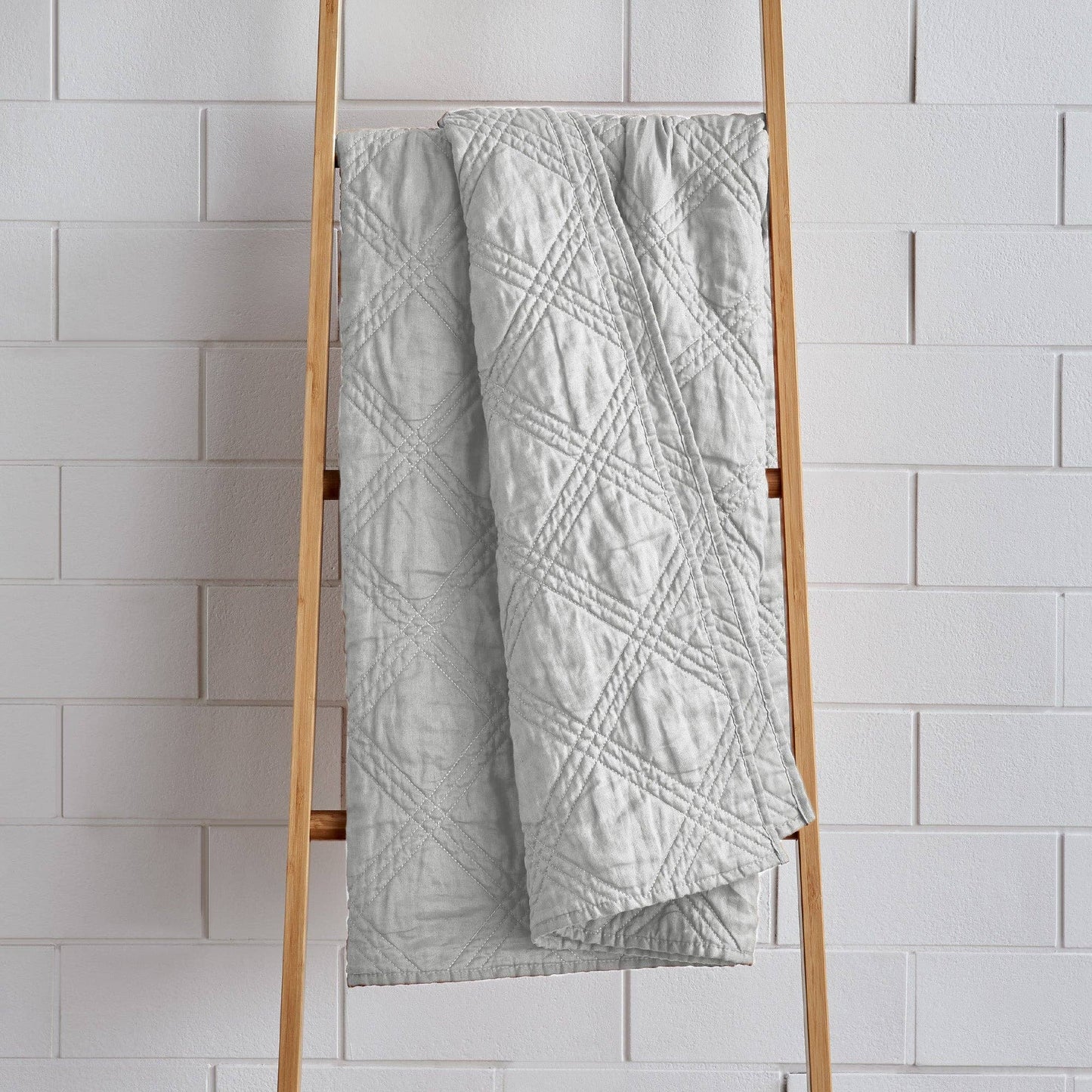 Washed Linen Quilted Throw