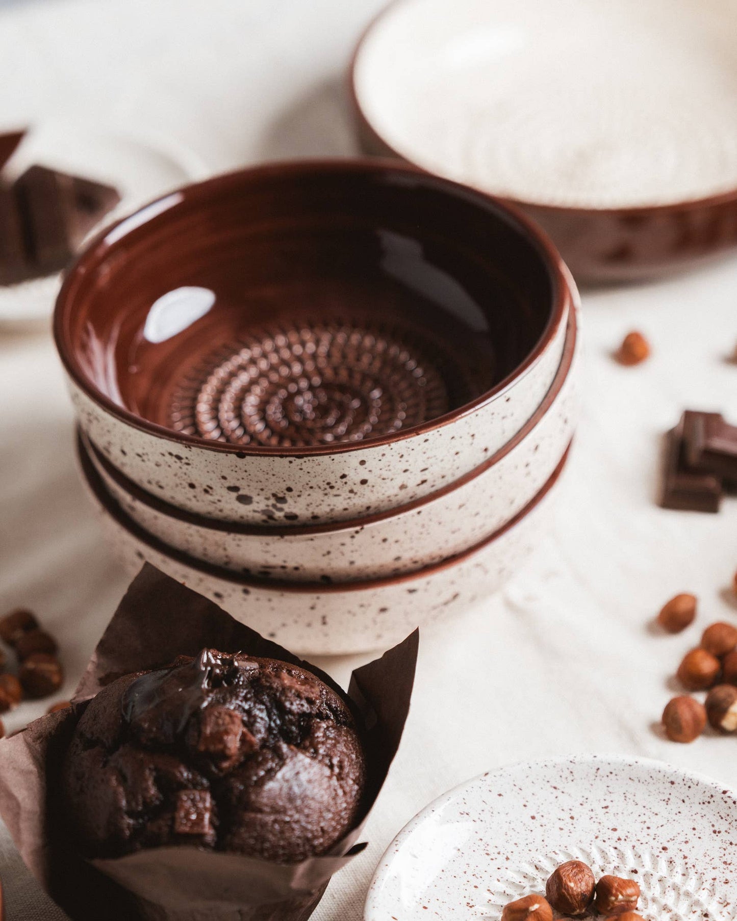 Medium Pottery Grater Bowl for Kitchen Decor / BROWNIE