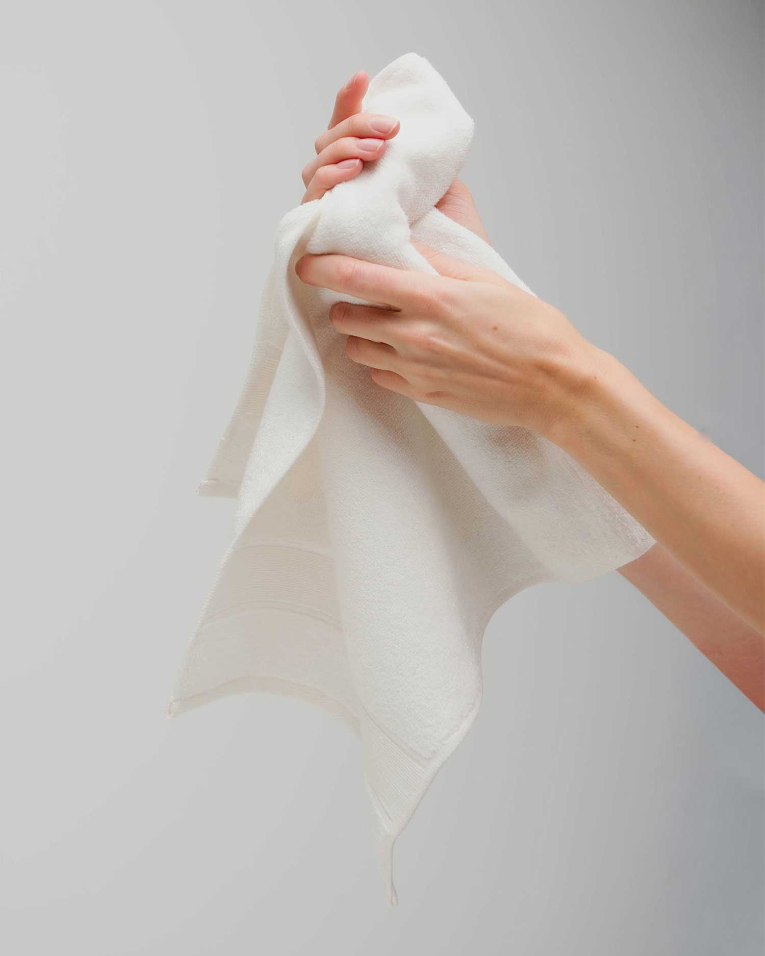 Classic Stretch Plush Cotton Quick-Dry Bath Towel White