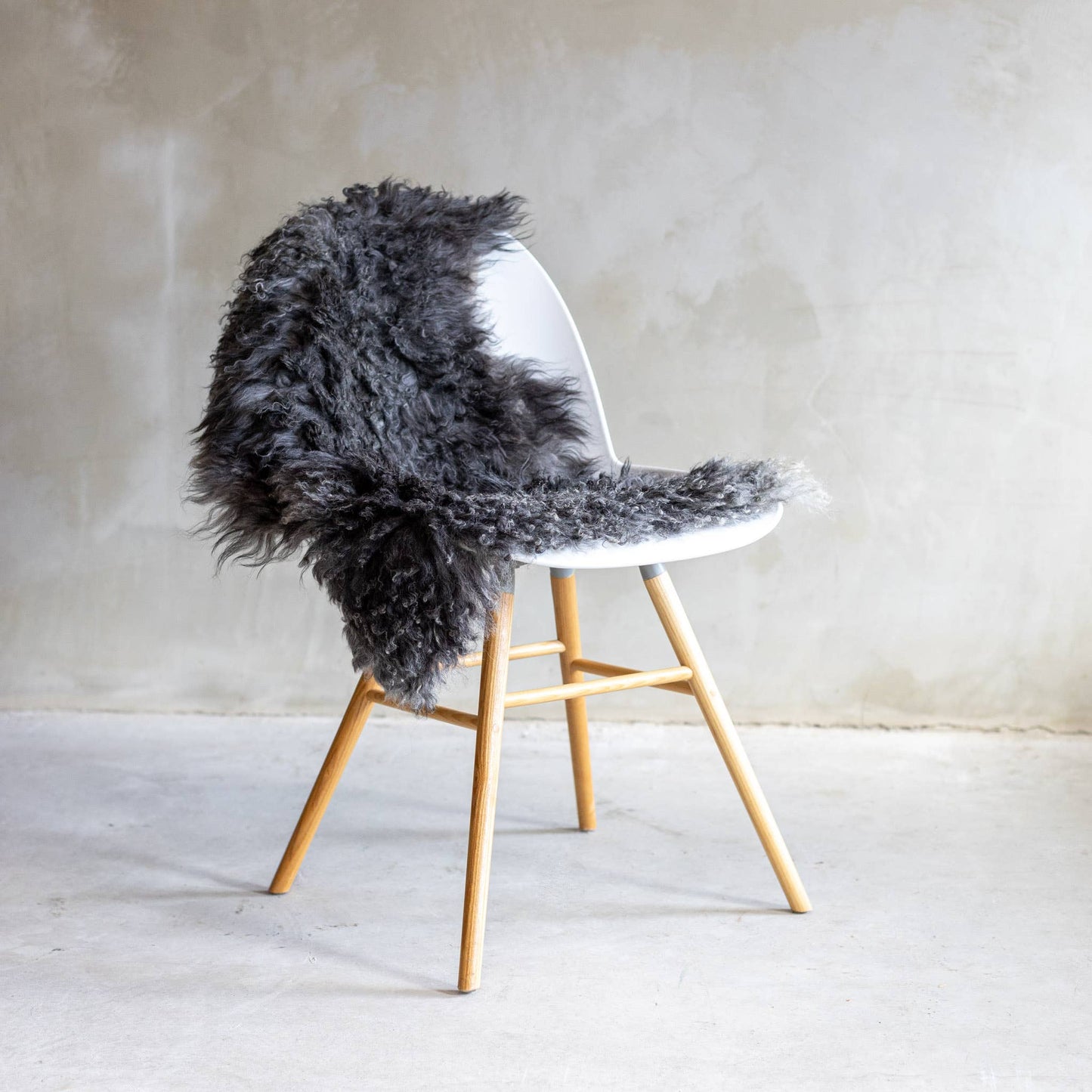 Curly Tibetan Sheepskin Rug - Shaggy Wool Hide | 14 Colors