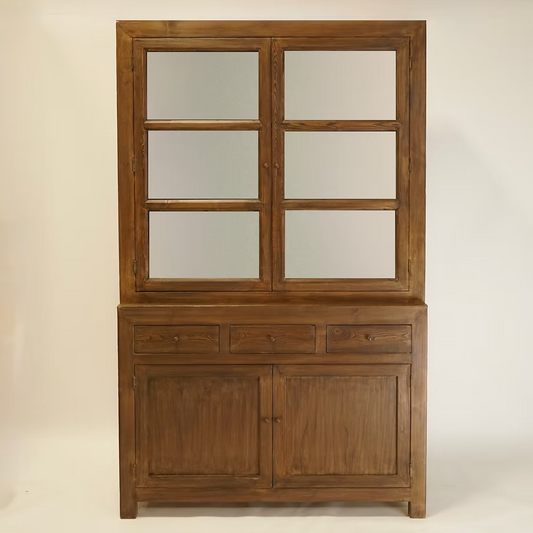 Daphne Cabinet