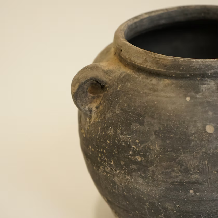 Louis II Vintage Pottery