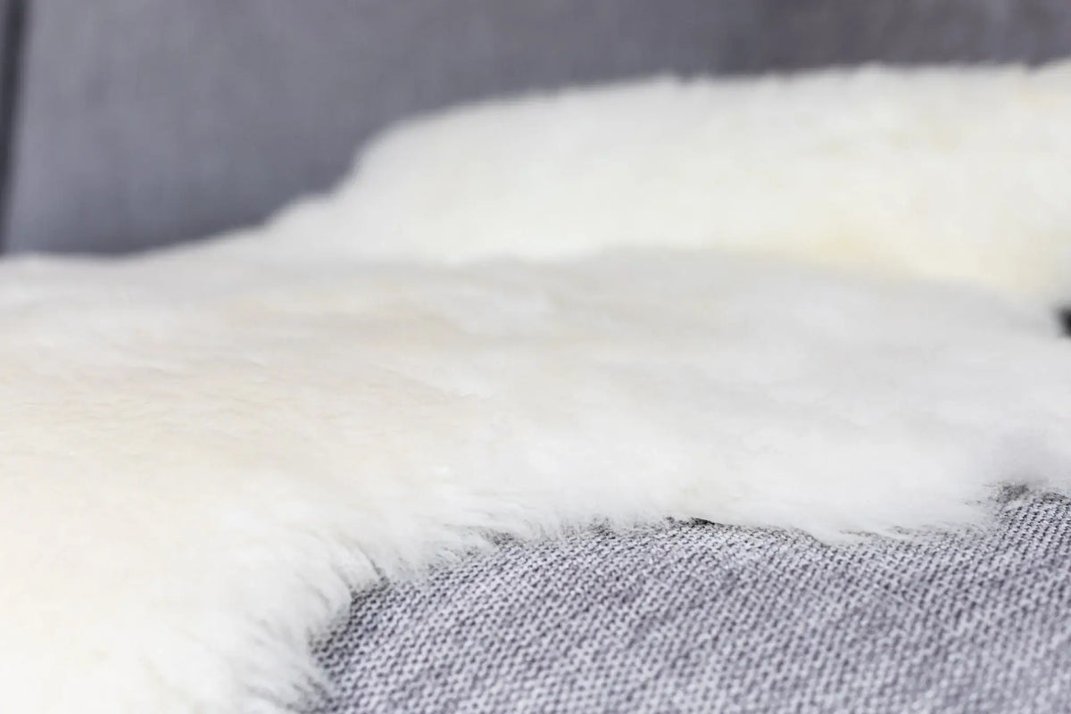 Texel sheepskin white