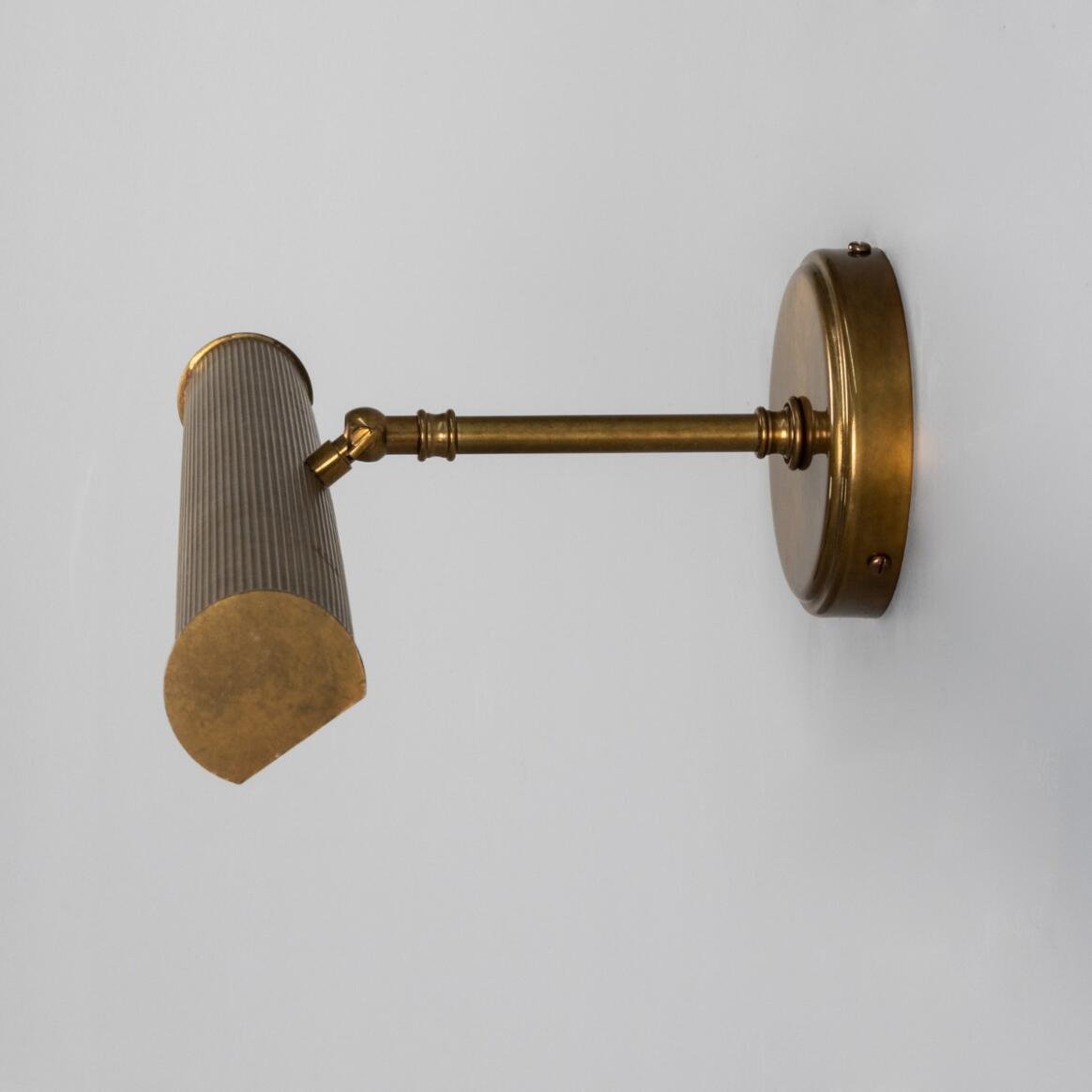 Bilbury Adjustable Reeded Brass Picture Light 20" IP20