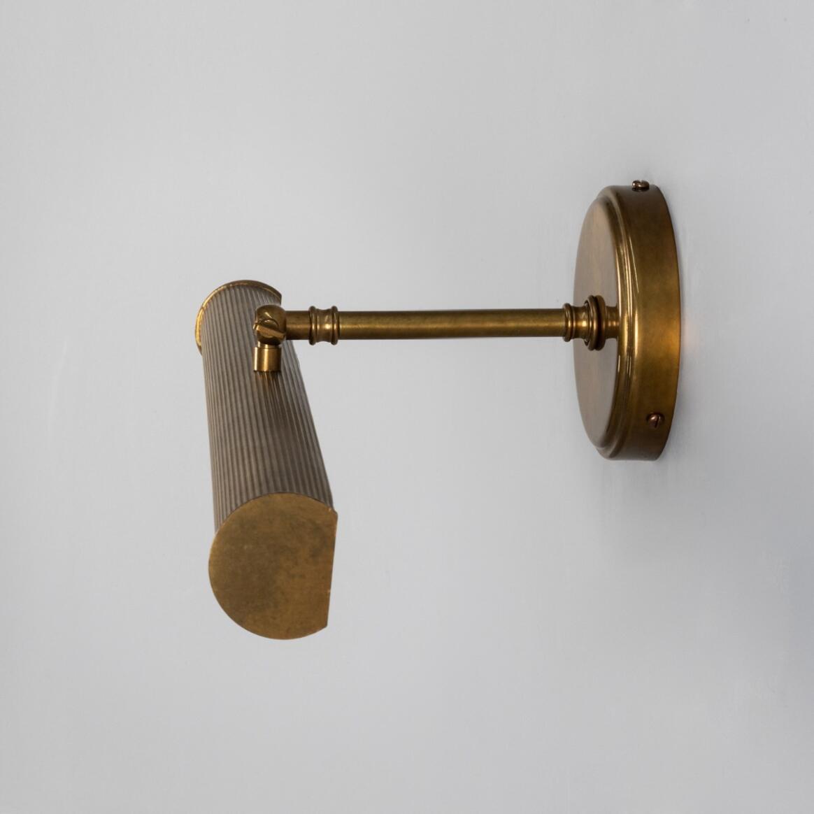 Bilbury Adjustable Reeded Brass Picture Light 20" IP20