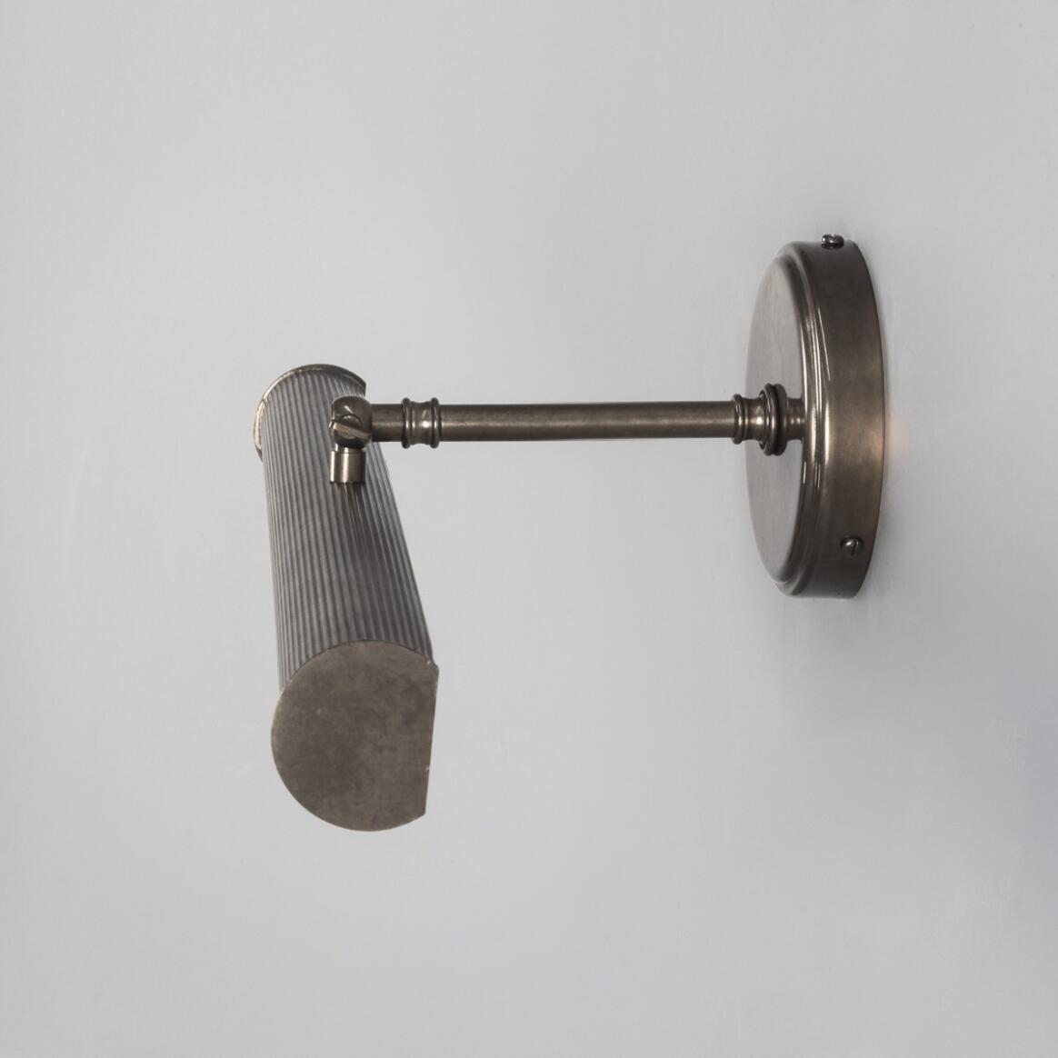 Bilbury Adjustable Reeded Brass Picture Light 20" IP20