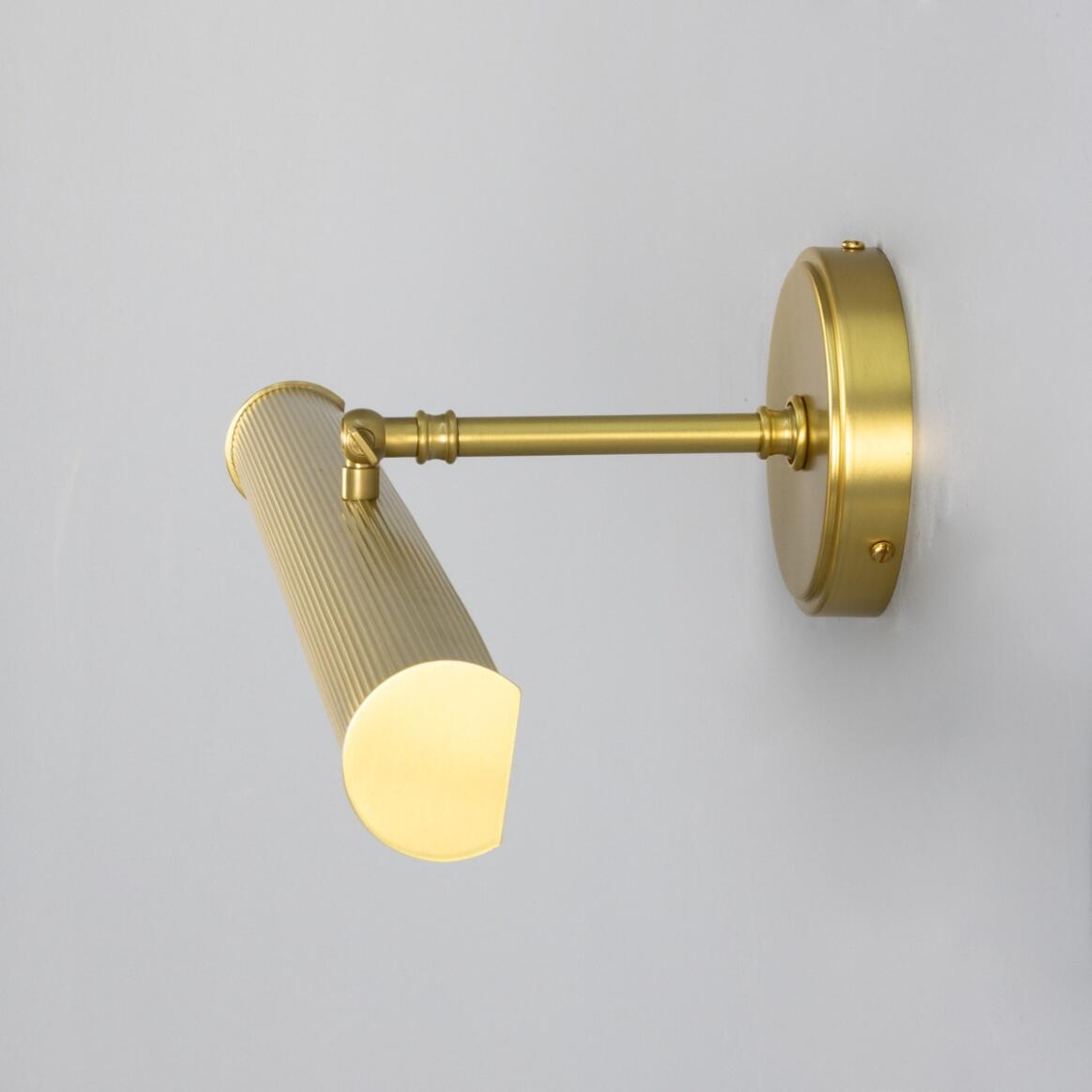 Bilbury Adjustable Reeded Brass Picture Light 20" IP20