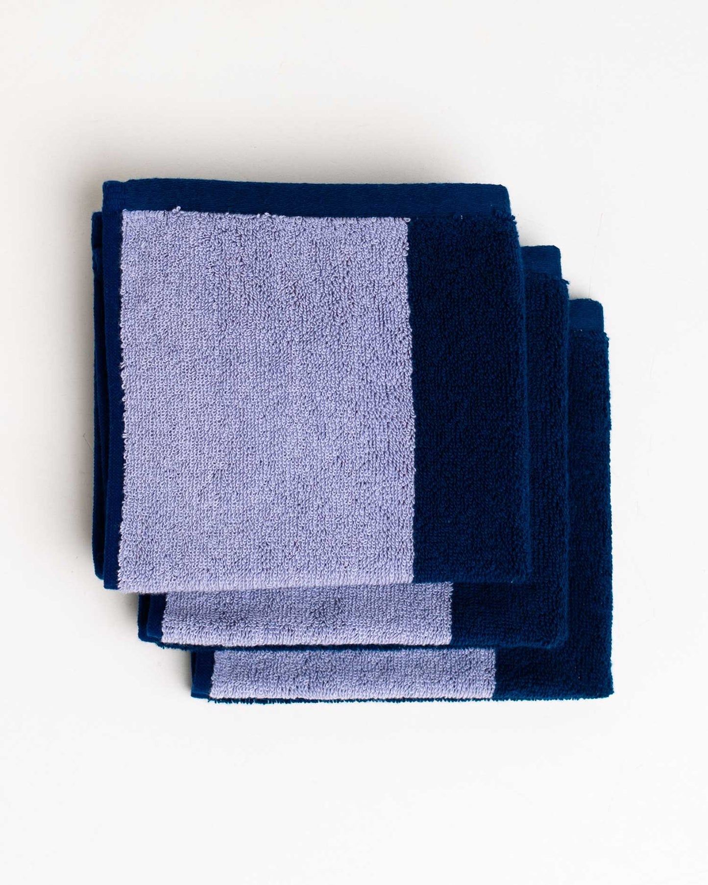 Two-Tone B Side Stretch Bath Towel Lilac Studio Navy