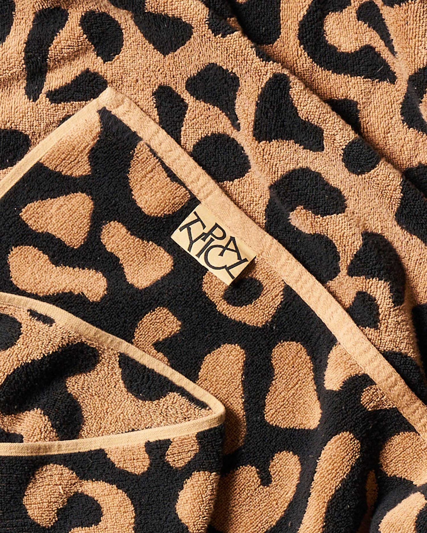 Wild Leopard Stretch Cotton Bath Towel